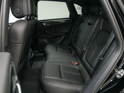 New 2026 Porsche Macan Turbo image 18