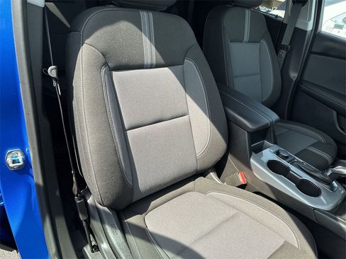 Used 2025 Chevrolet Blazer LT w/ Driver Confidence Package image 29