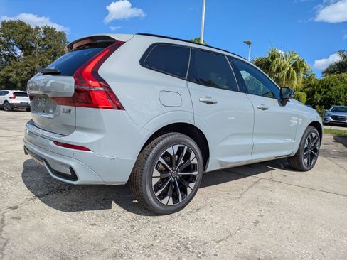 New 2026 Volvo XC60 B5 Plus w/ Protection Package Premier image 4
