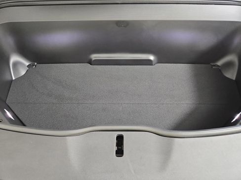 Used 2024 Rivian R1T Adventure image 14