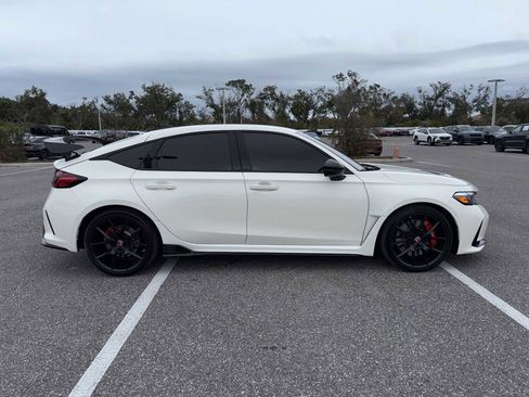 Used 2025 Honda Civic Type R image 7