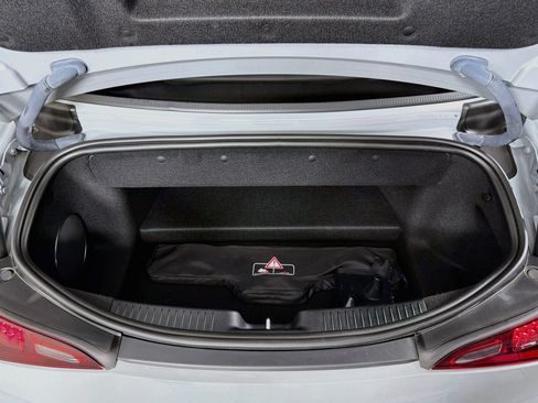 Certified 2022 Mercedes-Benz SL 63 AMG 4MATIC image 25