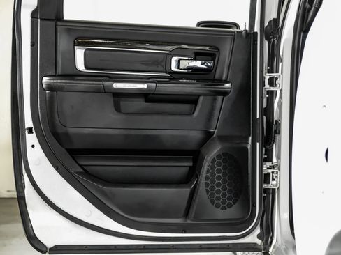 Used 2017 RAM 1500 Limited AWD/4WD image 36