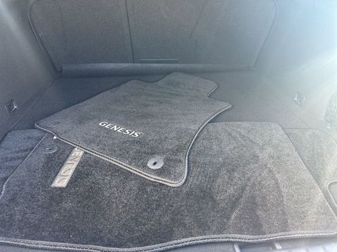 Used 2023 Genesis G70 2.0T w/ Sport Prestige Package image 28