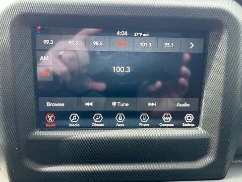 Used 2022 Jeep Wrangler Unlimited Sport image 22