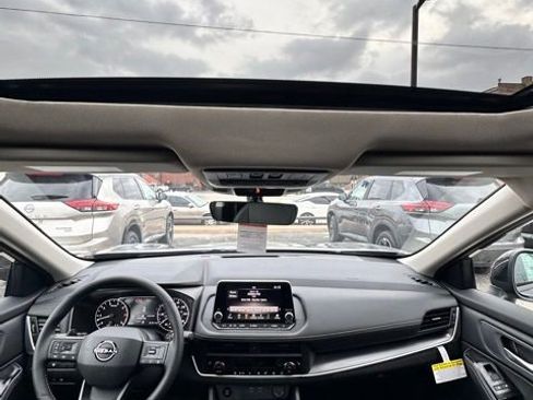 New 2026 Nissan Rogue SV image 32