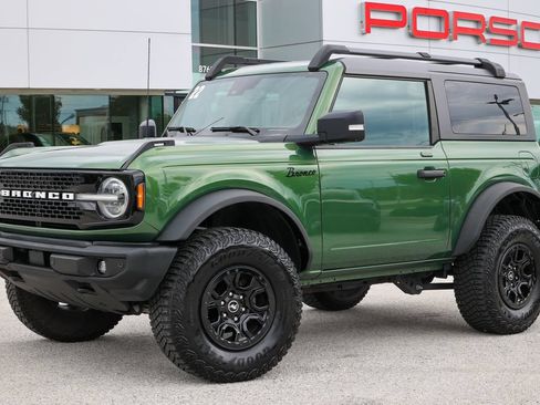 Used 2022 Ford Bronco Wildtrak AWD/4WD image 9