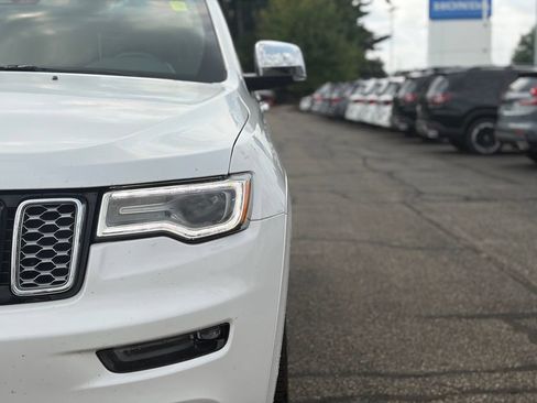 Used 2021 Jeep Grand Cherokee Summit AWD/4WD image 4