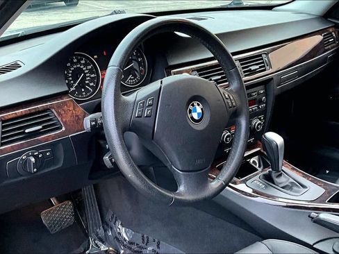 Used 2008 BMW 328i Sedan RWD image 16