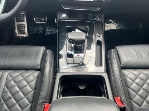 Used 2022 Audi SQ5 Premium Plus image 24