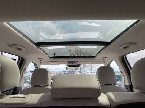 Used 2025 Kia Sorento S w/ Panoramic Sunroof Package image 42