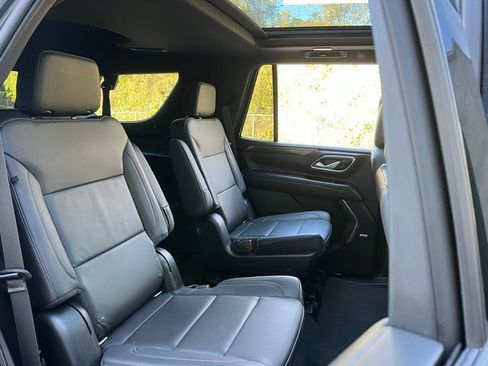 Used 2022 Chevrolet Tahoe Z71 AWD/4WD image 32