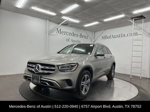 Certified 2022 Mercedes-Benz GLC 300 image 3