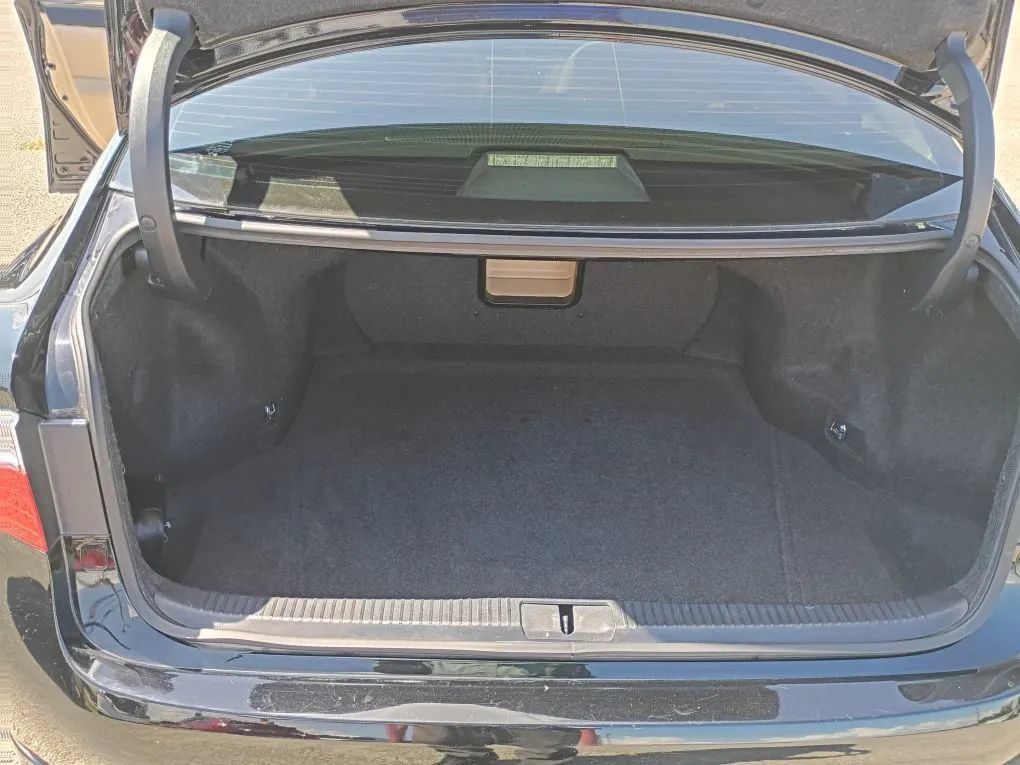 Used 2015 Lexus ES 350 w/ Premium Package FWD image 19