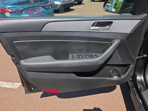 Used 2019 Hyundai Sonata SEL FWD image 14