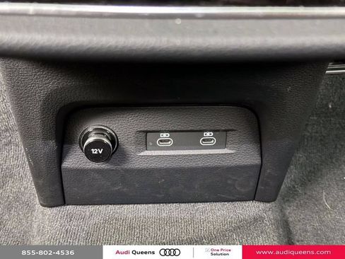 Certified 2022 Audi e-tron S Prestige w/ Prestige Package AWD/4WD image 15