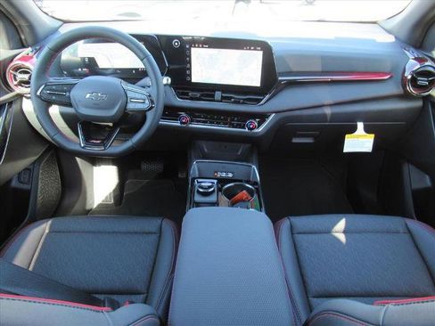 New 2026 Chevrolet Equinox RS image 12