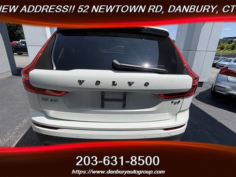 Used 2019 Volvo XC60 T6 Momentum w/ Premium Package AWD/4WD image 4