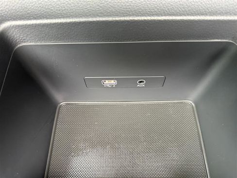 Used 2018 Audi Q5 2.0T Premium Plus image 24