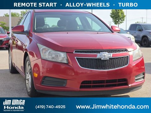Used 2014 Chevrolet Cruze Diesel FWD image 1