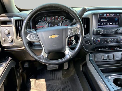 Used 2017 Chevrolet Silverado 1500 LTZ Z71 w/ LTZ Plus Package AWD/4WD image 6