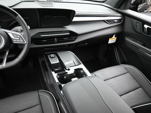 New 2026 Buick Enclave Sport Touring w/ Super Cruise Package image 15