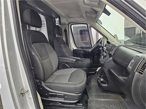Used 2015 RAM ProMaster 2500 FWD image 13