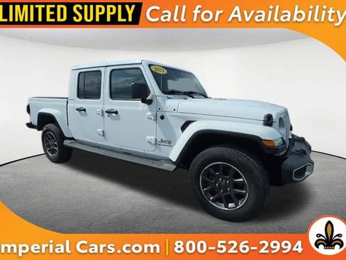 Used 2021 Jeep Gladiator Overland w/ Popular Equipment Package AWD/4WD image 1