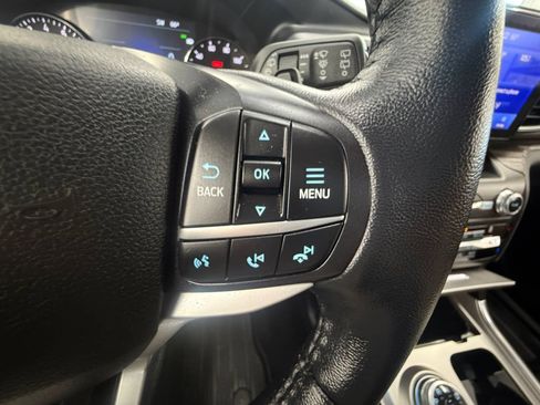 Used 2020 Ford Explorer Limited w/ Hybrid Equipment Group 310A AWD/4WD image 18