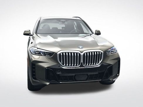New 2026 BMW X5 xDrive50e w/ M Sport Package image 11