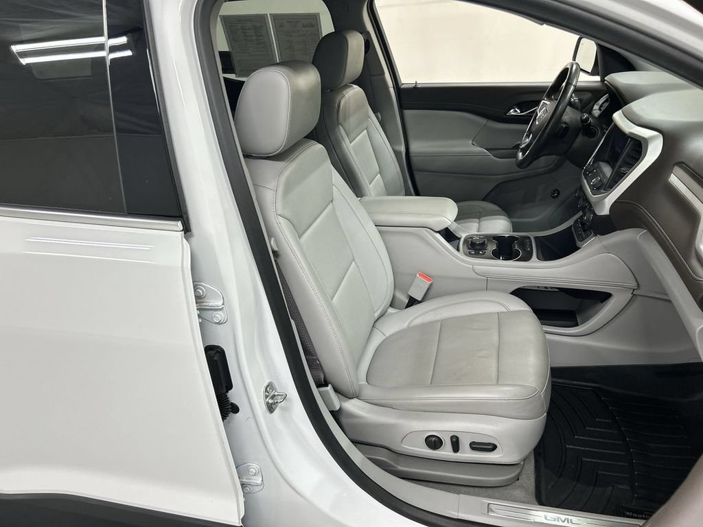 Certified 2023 GMC Acadia SLT w/ Preferred Package AWD/4WD image 23