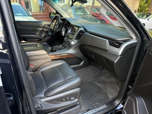 Used 2020 Chevrolet Tahoe LT AWD/4WD image 18