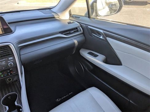 Used 2018 Lexus RX 350L FWD image 18