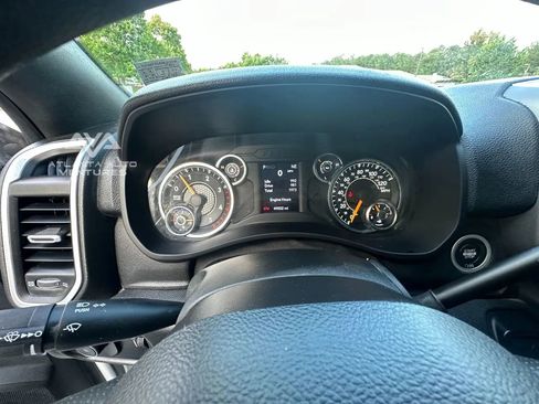 Used 2021 RAM 2500 Big Horn image 24