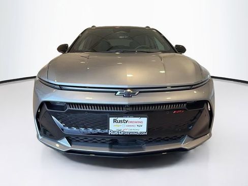 New 2025 Chevrolet Equinox EV RS image 2