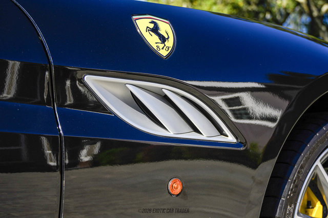 Used 2013 Ferrari California RWD image 94