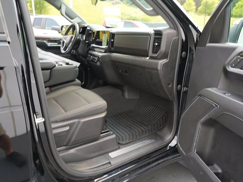 Certified 2024 Chevrolet Silverado 1500 LT AWD/4WD image 28