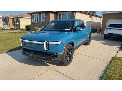 Used 2025 Rivian R1T Adventure AWD/4WD image 1