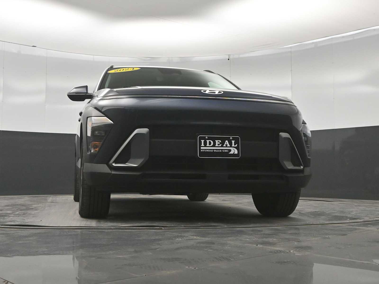 Used 2024 Hyundai Kona SEL AWD/4WD image 37