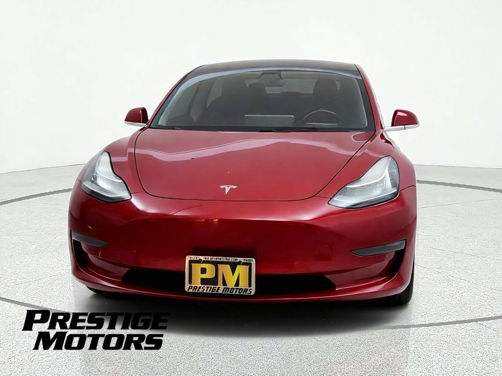Used 2018 Tesla Model 3 Long Range RWD image 2