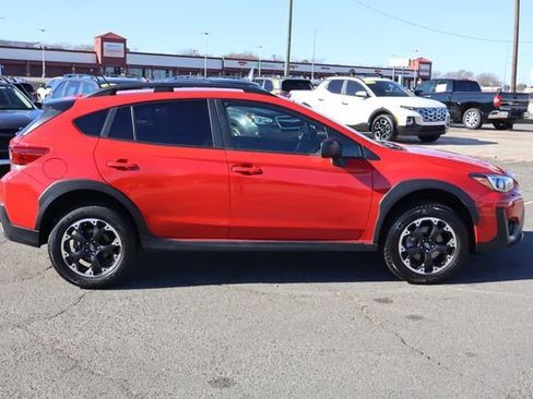 Certified 2023 Subaru Crosstrek 2.0i image 9