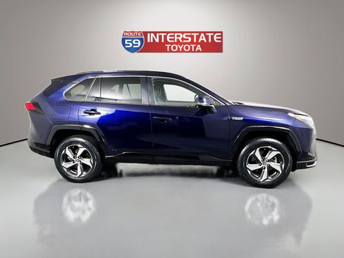 Certified 2022 Toyota RAV4 SE w/ Weather & Moonroof Package AWD/4WD image 8