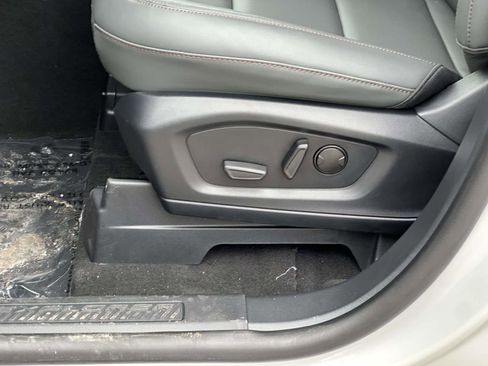 New 2026 Ford Explorer Active w/ Active Comfort Package image 14