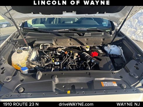 Certified 2022 Lincoln Nautilus AWD w/ Premium Package image 28