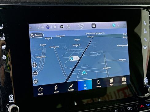 Used 2024 Jeep Wagoneer L Series II w/ Flexible Seating Group image 5