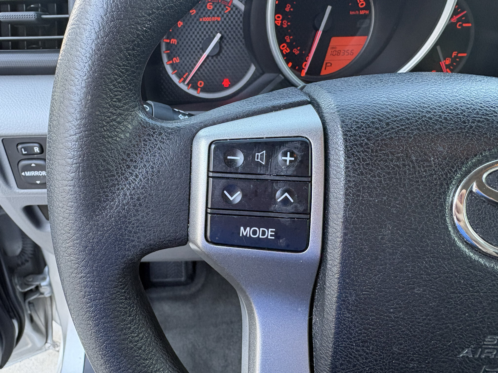 Used 2013 Toyota 4Runner SR5 RWD image 13