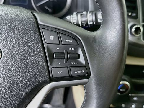 Used 2018 Hyundai Tucson Limited w/ Ultimate Package 02 FWD image 24