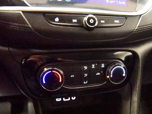 Used 2020 Buick Encore GX Preferred image 18