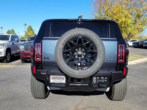 New 2026 GMC Hummer EV SUV w/ LPO, Dark Essentials Package image 10