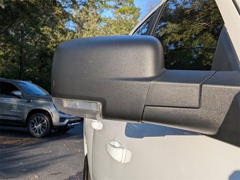 Used 2019 RAM 1500 Big Horn image 11